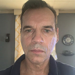 Meet your Posher, Stephen